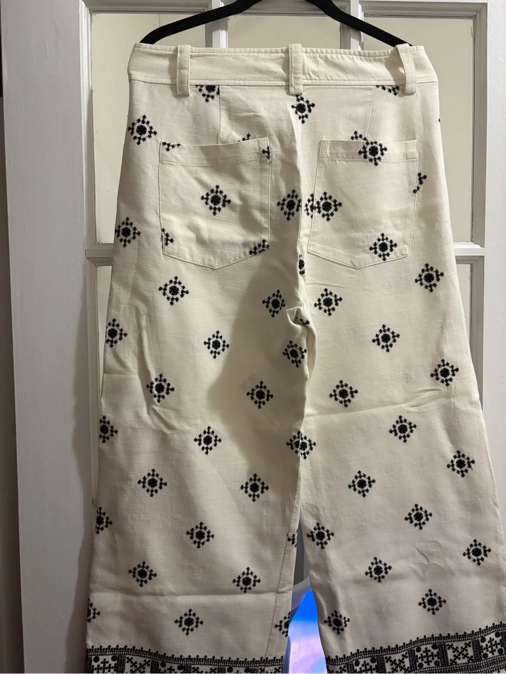 Zara Linen Blend Embroidered Cream Wide-Leg Pants with Black Motif